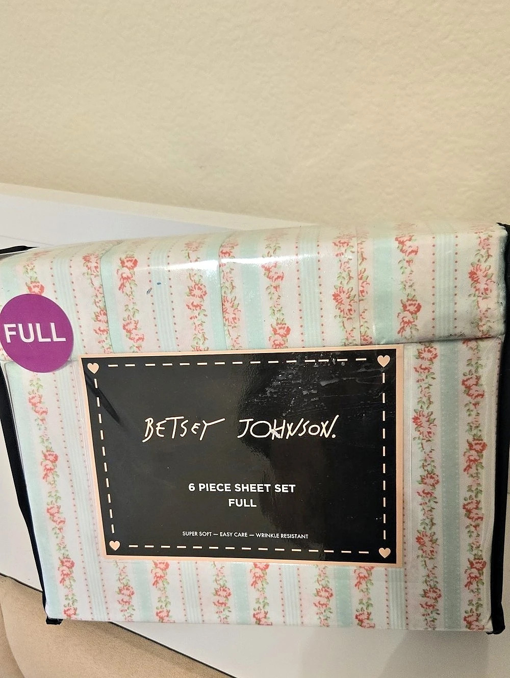 Betsey Johnson 6 Piece Sheet Set Floral Full Sheet Set New